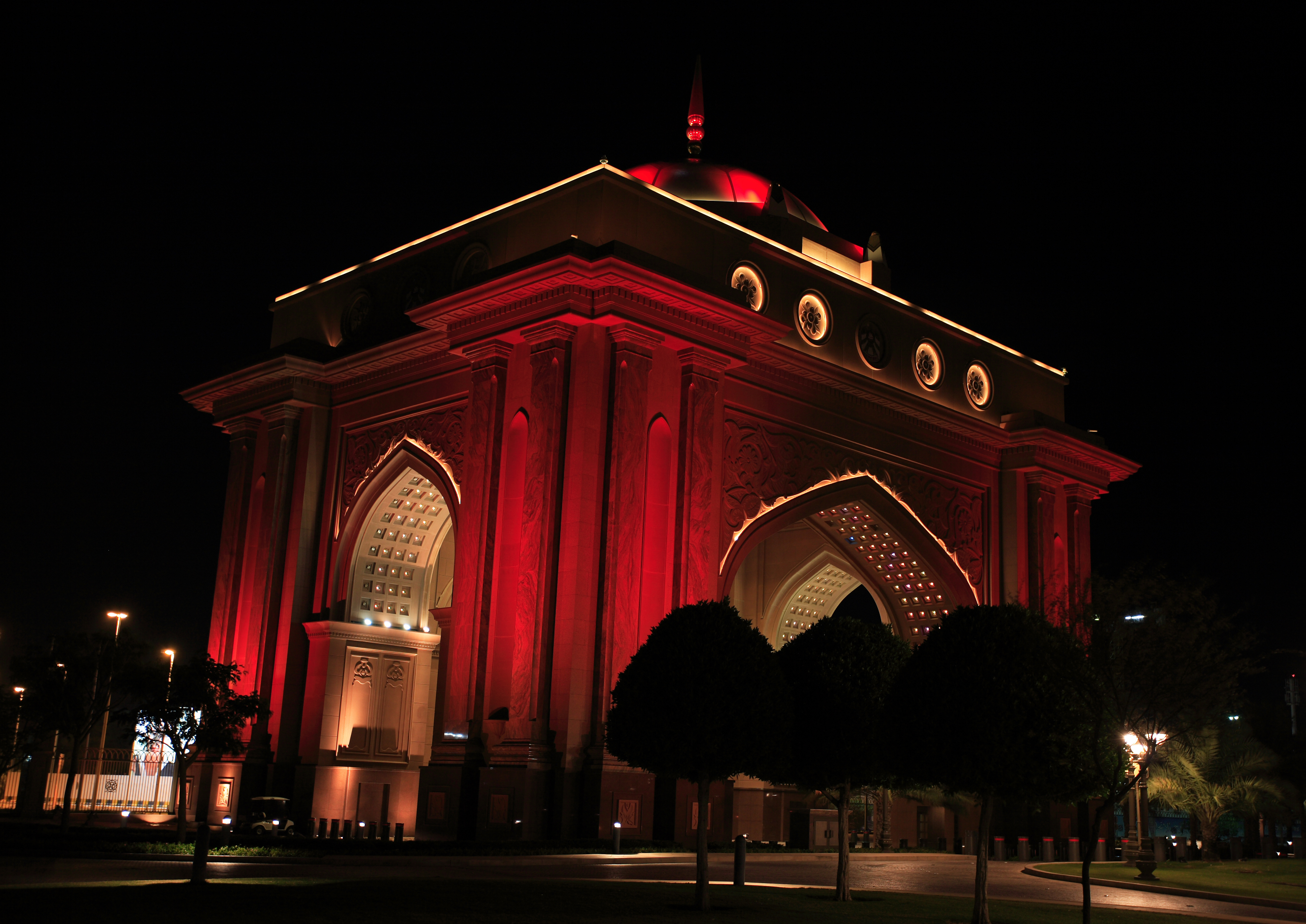 Emirates Gate Red